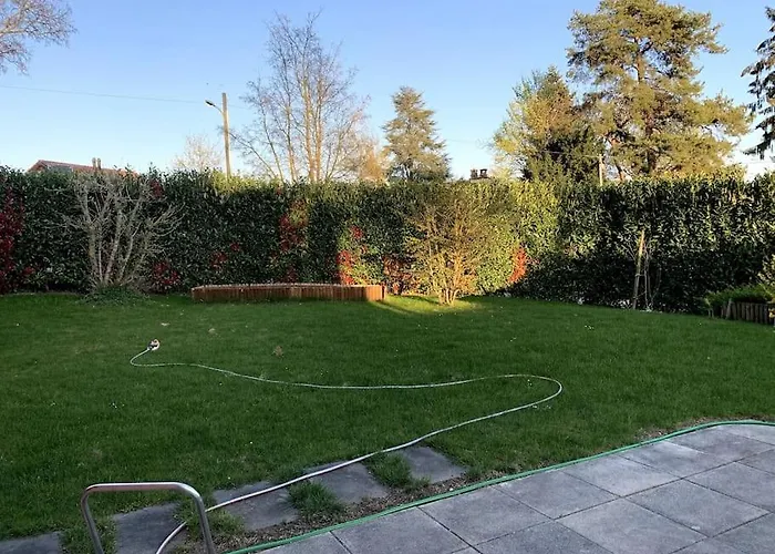 Spacious Apartment In Luxurious Villa-Geneva